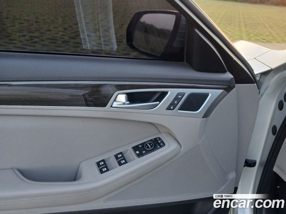 Genesis G80 фото 11