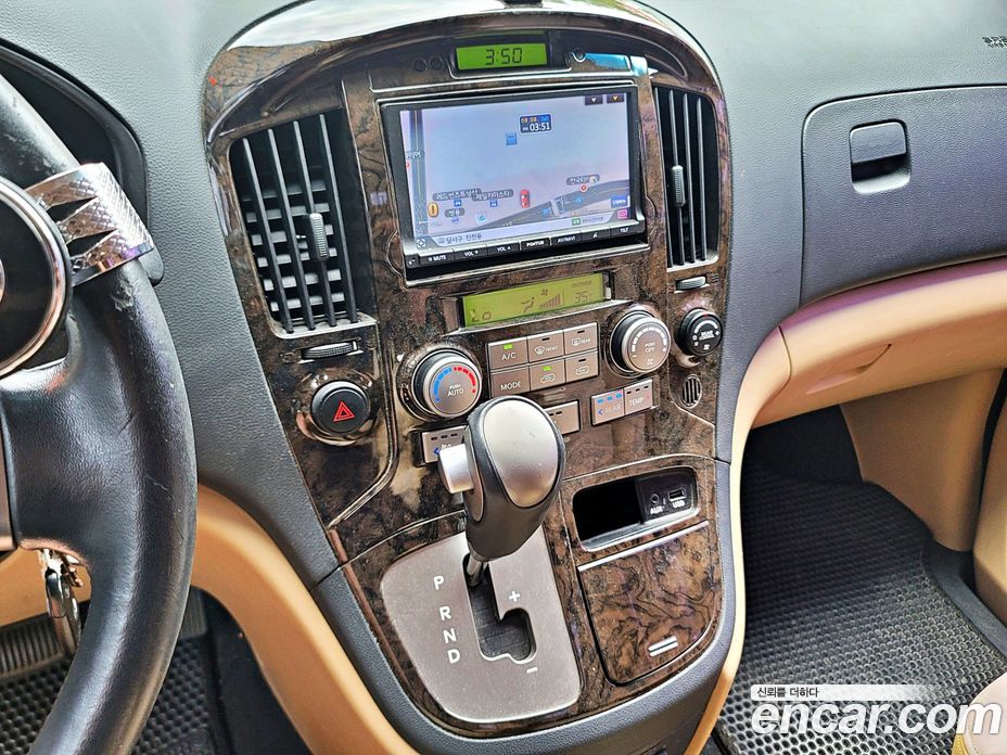 Hyundai Grand Starex фото 17