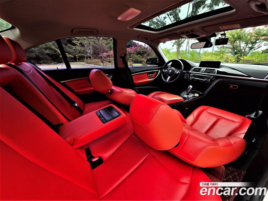 BMW 3-Series (F30) фото 8