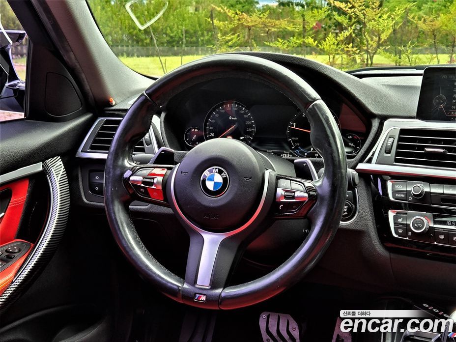 BMW 3-Series (F30) фото 9