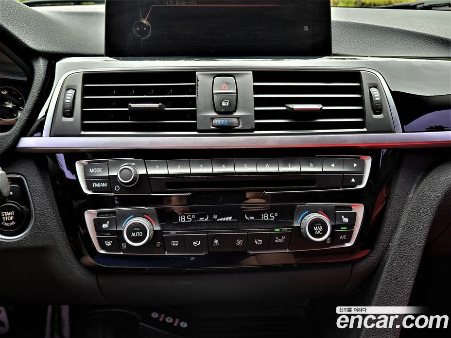BMW 3-Series (F30) фото 13