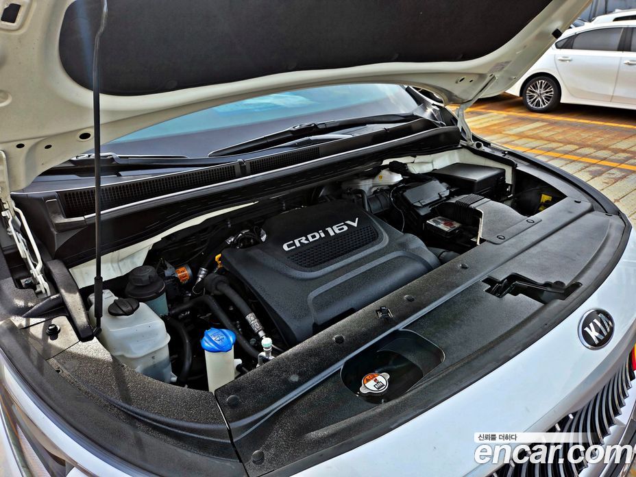 Kia Carnival 3rd Gen фото 10