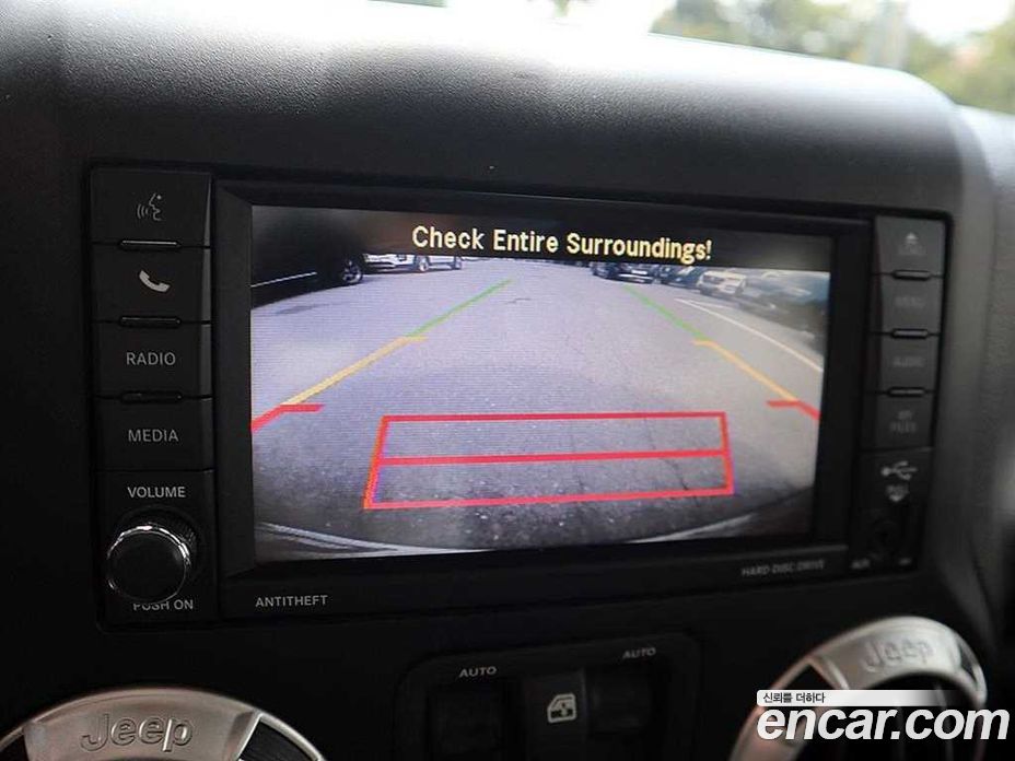 Jeep Wrangler (JK) фото 15