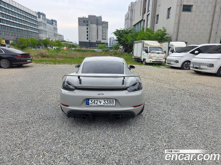 Porsche 718 Cayman фото 5