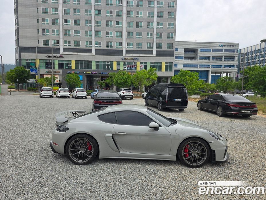 Porsche 718 Cayman фото 7