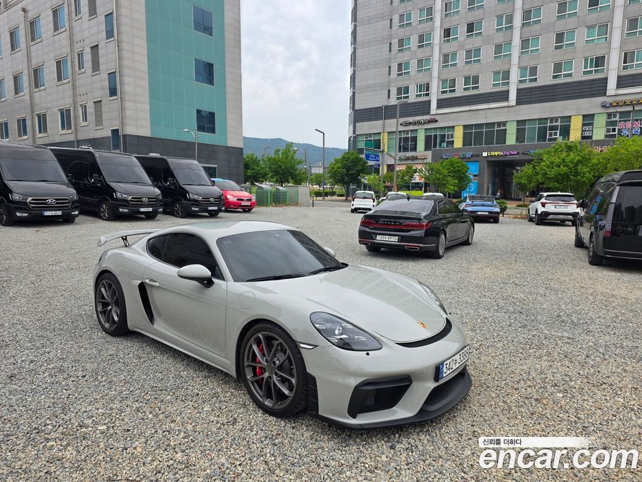 Porsche 718 Cayman фото 8