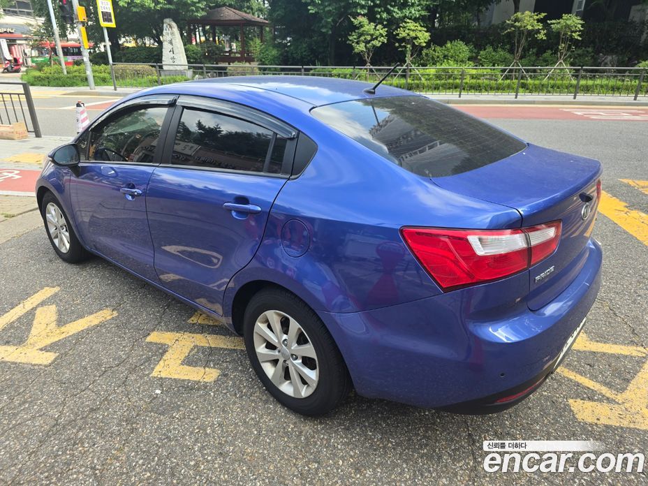 Kia Pride 3rd Gen фото 6
