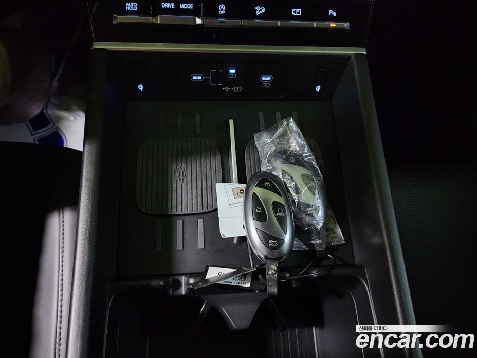 Hyundai Santa Fe (MX5) 5th Gen фото 15