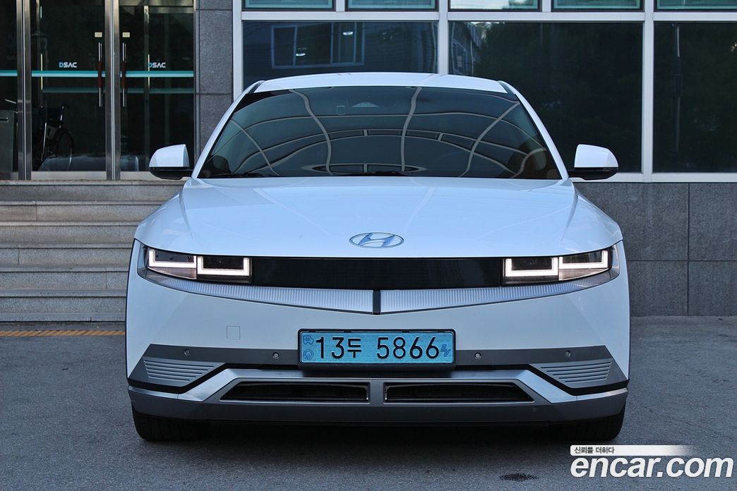 Hyundai Ioniq 5 фото 2