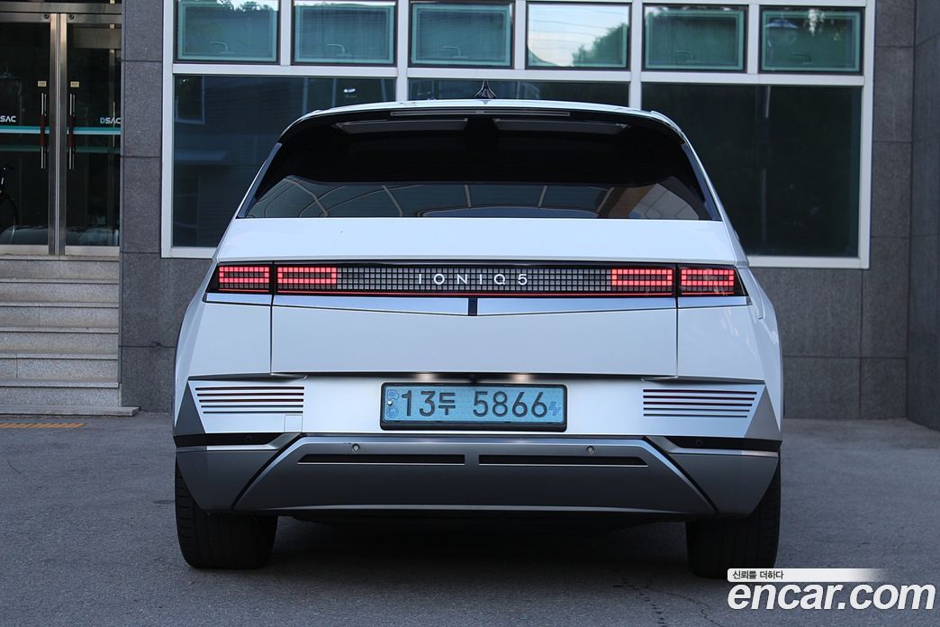 Hyundai Ioniq 5 фото 4