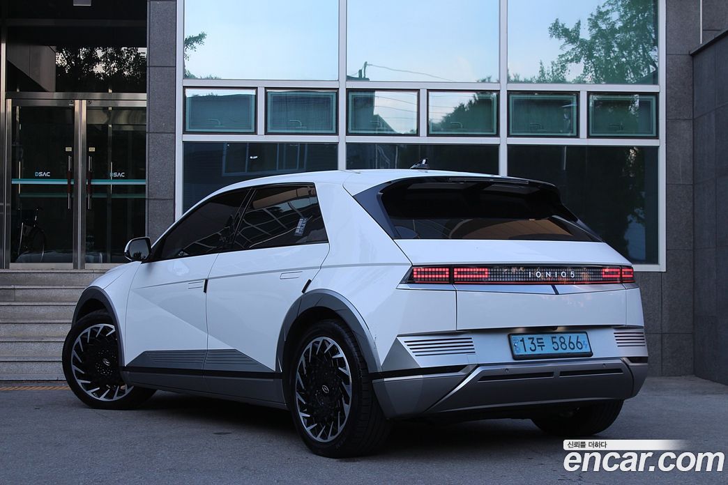 Hyundai Ioniq 5 фото 5