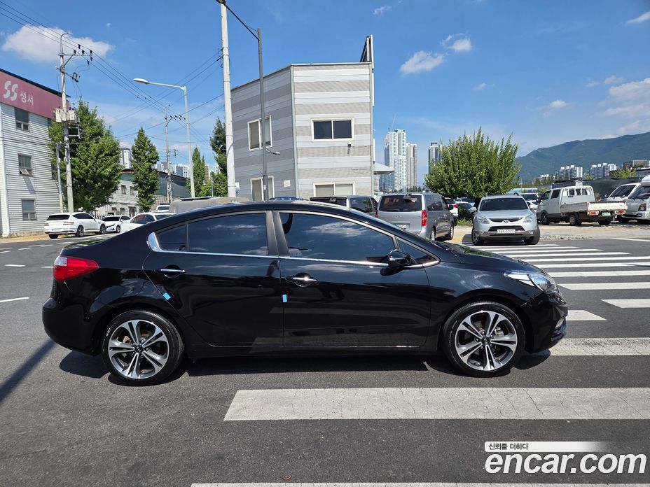 Kia K3 1st Gen фото 3