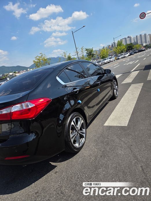 Kia K3 1st Gen фото 4