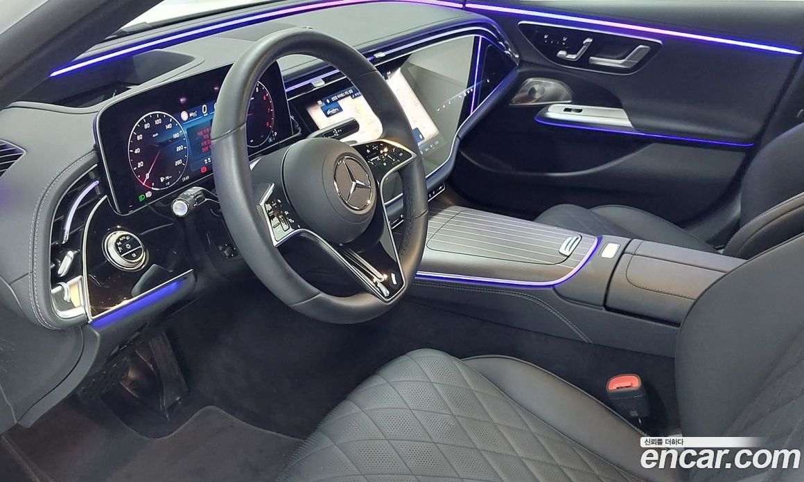 Mercedes-Benz E-Class W214 фото 9