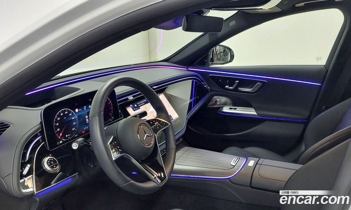 Mercedes-Benz E-Class W214 фото 14