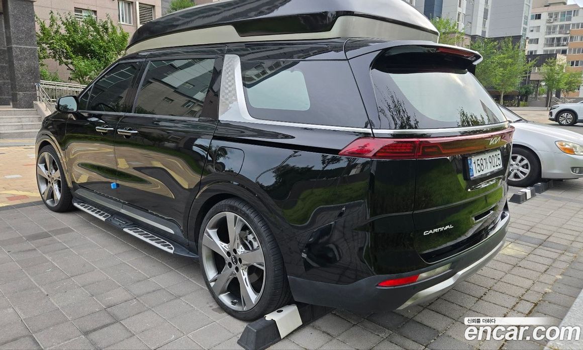 Kia Carnival 4th Gen фото 2