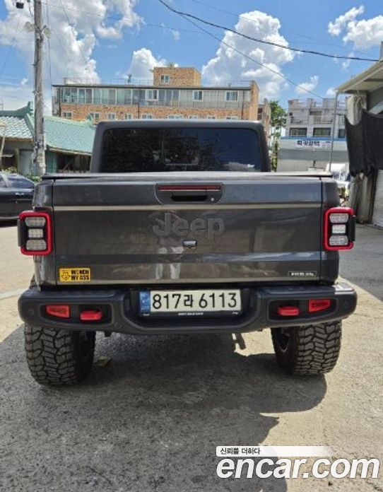 Jeep Gladiator (JT) фото 2