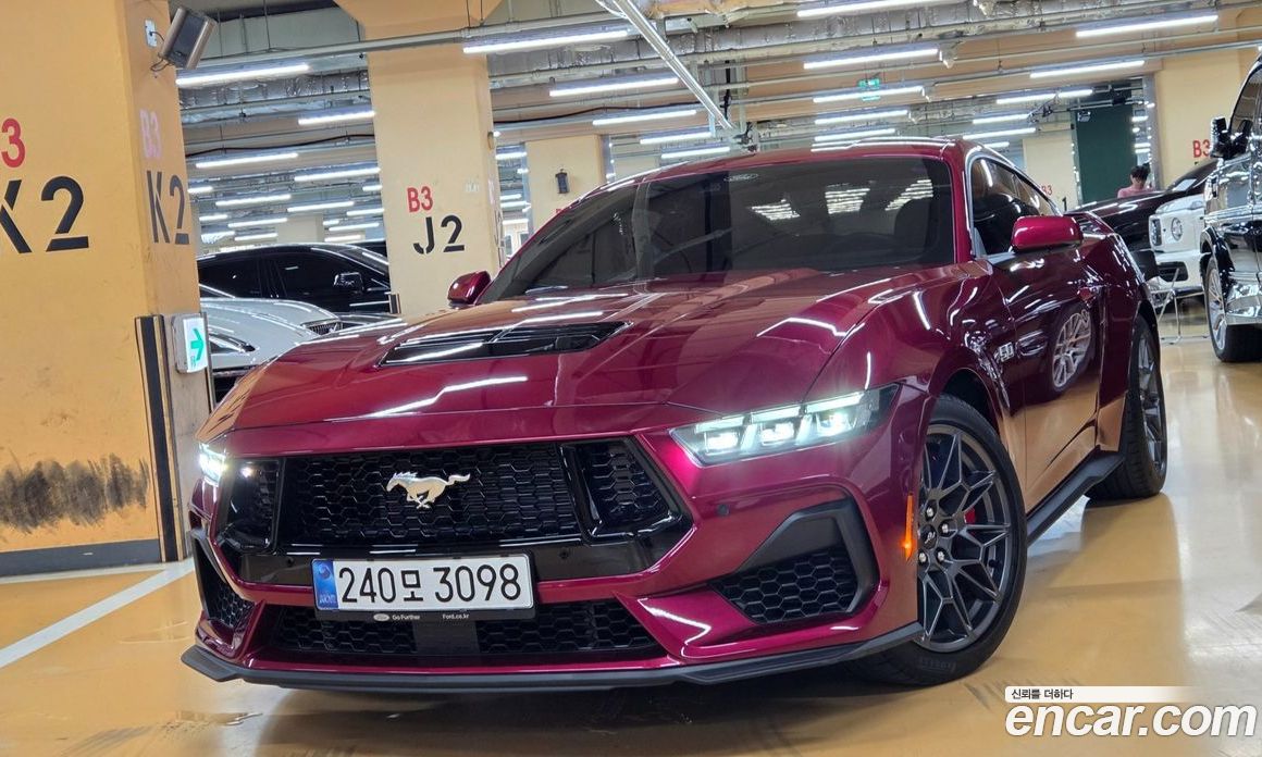 Ford Mustang 7th Gen фото 11