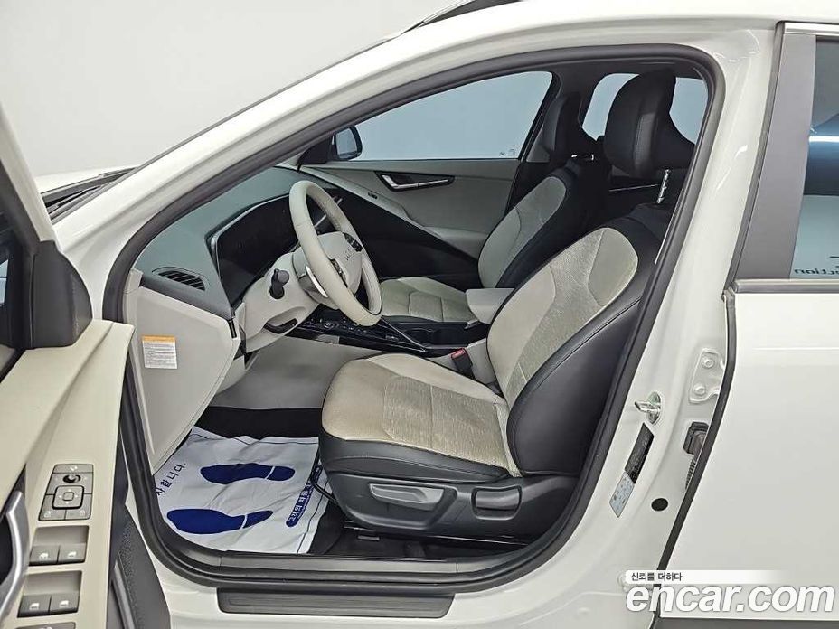 Kia Niro EV Restyling фото 11