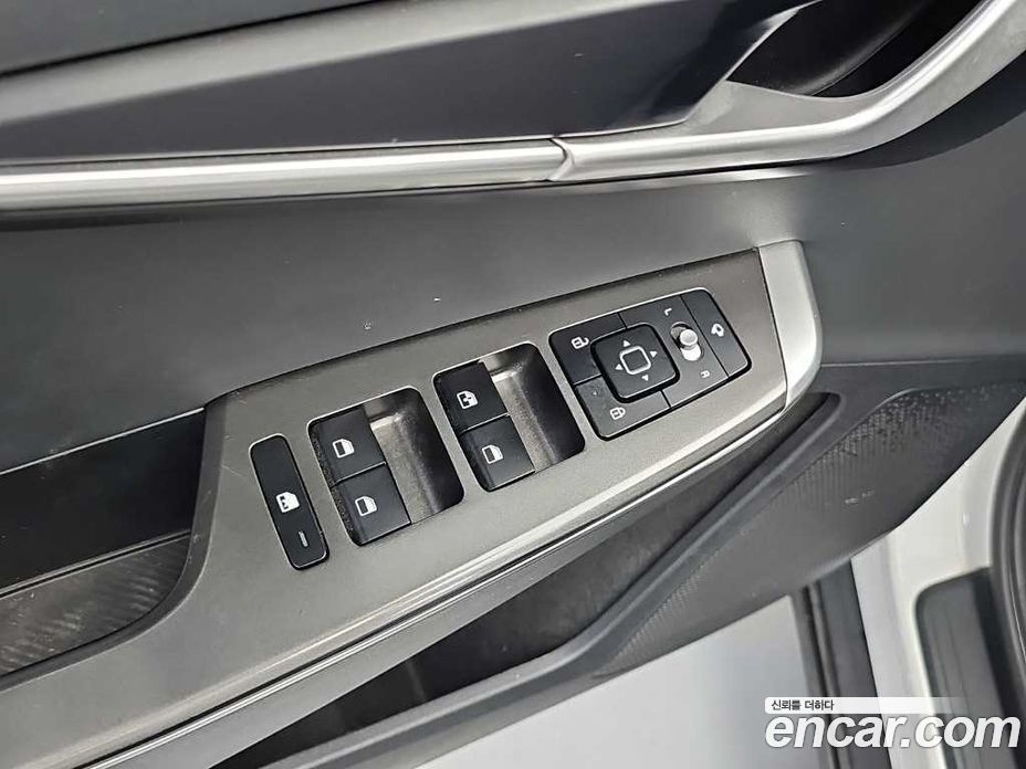 Kia EV6 фото 18
