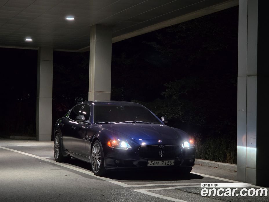 Maserati Quattroporte фото 11