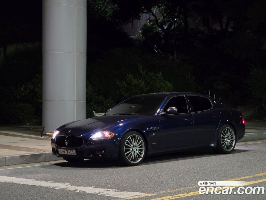 Maserati Quattroporte фото 13