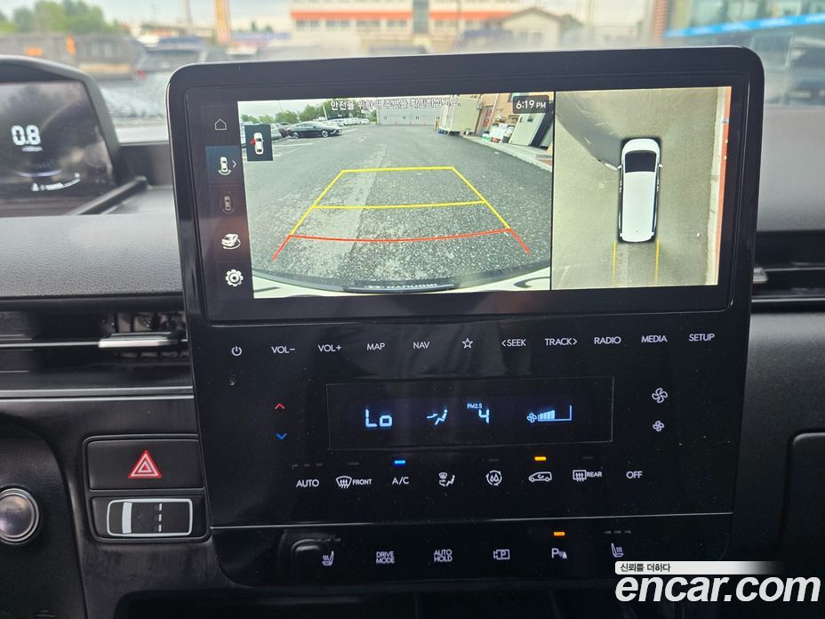 Hyundai Staria фото 12