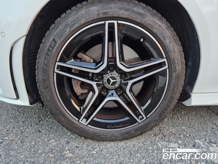 Mercedes-Benz CLA-Class C11 фото 18