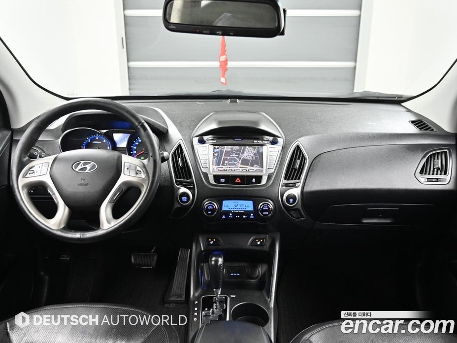 Hyundai Tucson ix фото 7