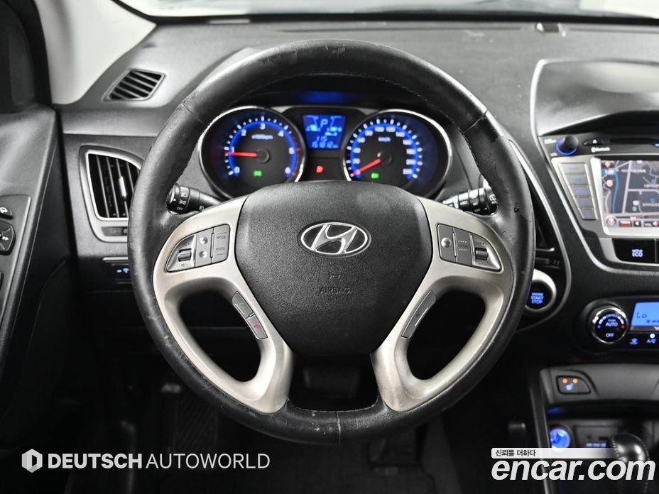 Hyundai Tucson ix фото 13