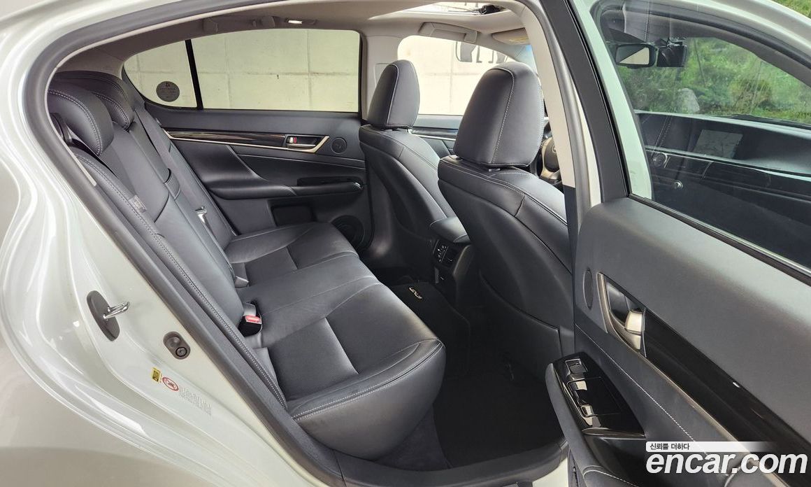 Lexus New GS350 фото 11