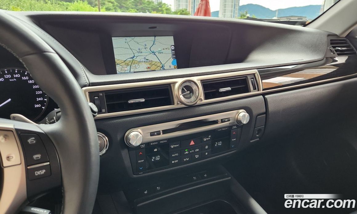Lexus New GS350 фото 14