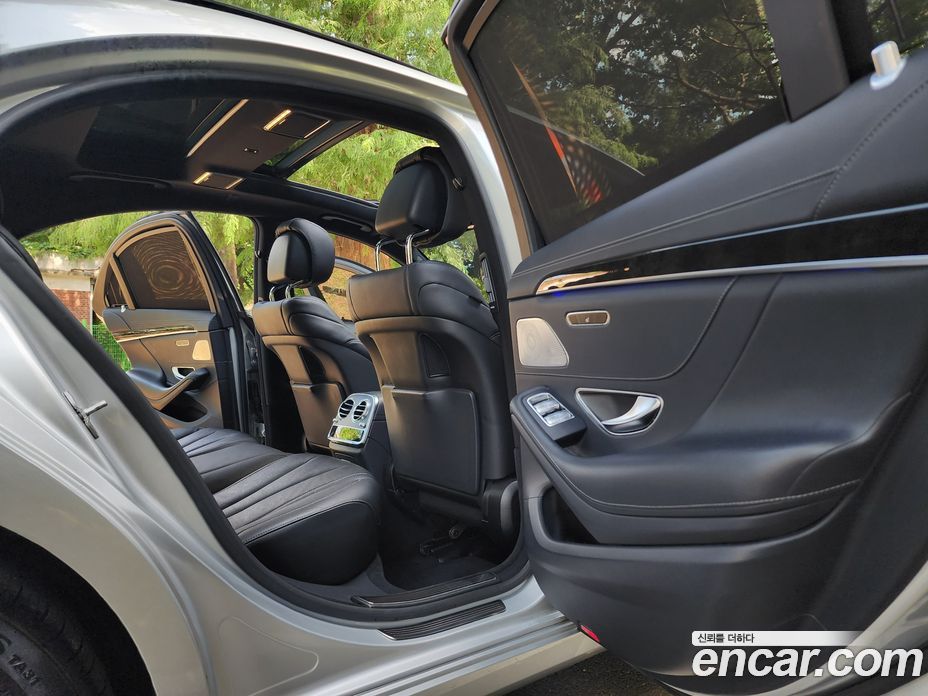 Mercedes-Benz S-Class W222 фото 8