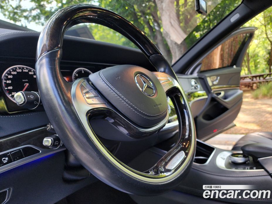 Mercedes-Benz S-Class W222 фото 12