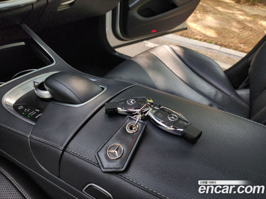 Mercedes-Benz S-Class W222 фото 14