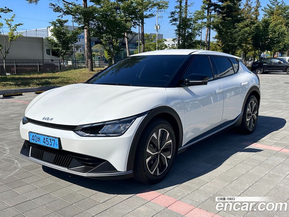Kia EV6 фото 4