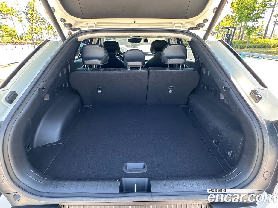 Kia EV6 фото 10