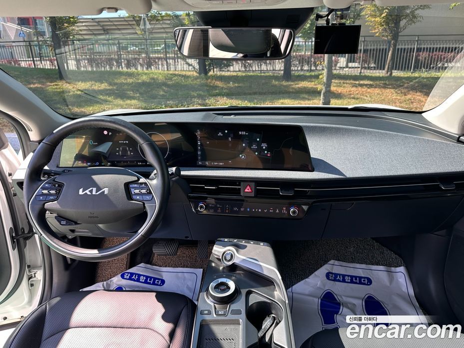 Kia EV6 фото 11