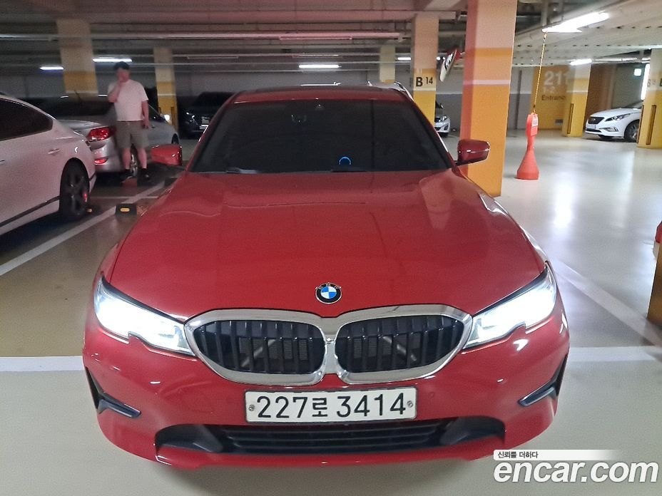 BMW 3-Series (G20) фото 3
