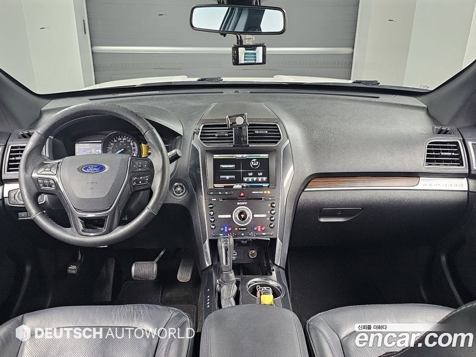 Ford Explorer 5th Gen фото 5