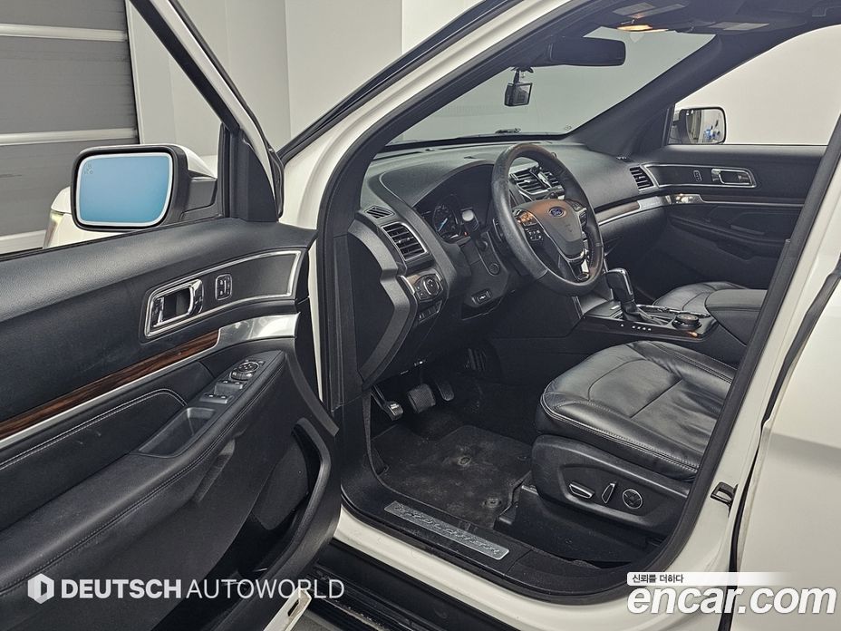 Ford Explorer 5th Gen фото 8