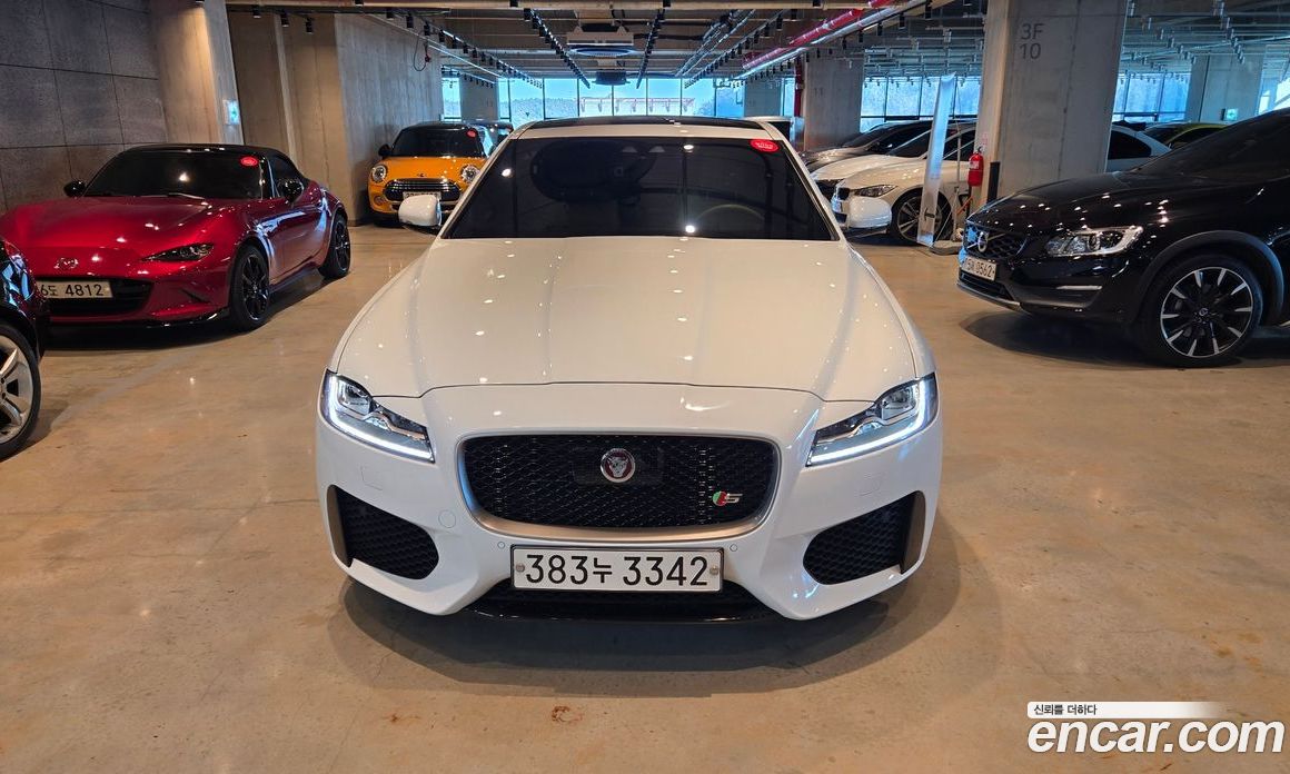 Jaguar XF (X260) фото 3
