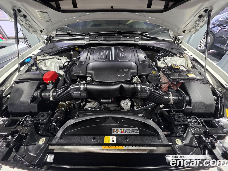 Jaguar XF (X260) фото 6
