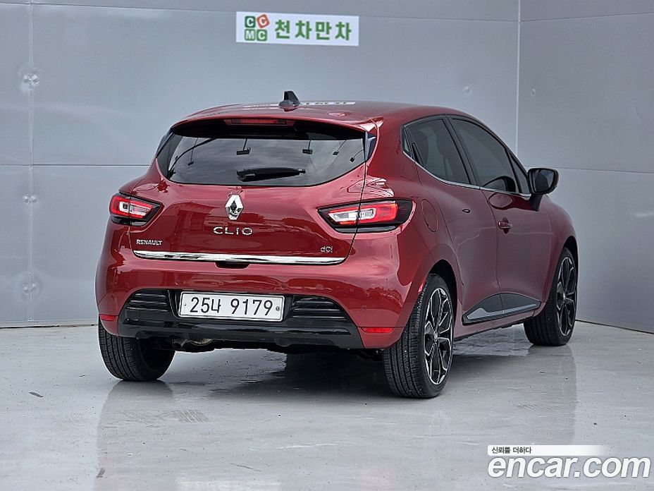 Renault Korea (Samsung) Clio фото 16