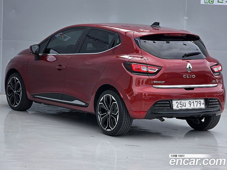 Renault Korea (Samsung) Clio фото 17