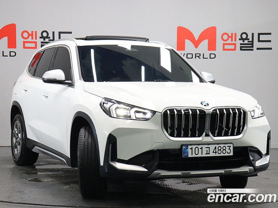 BMW X1 (U11) фото 3