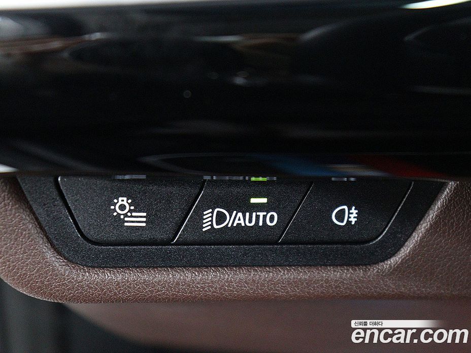BMW X1 (U11) фото 11