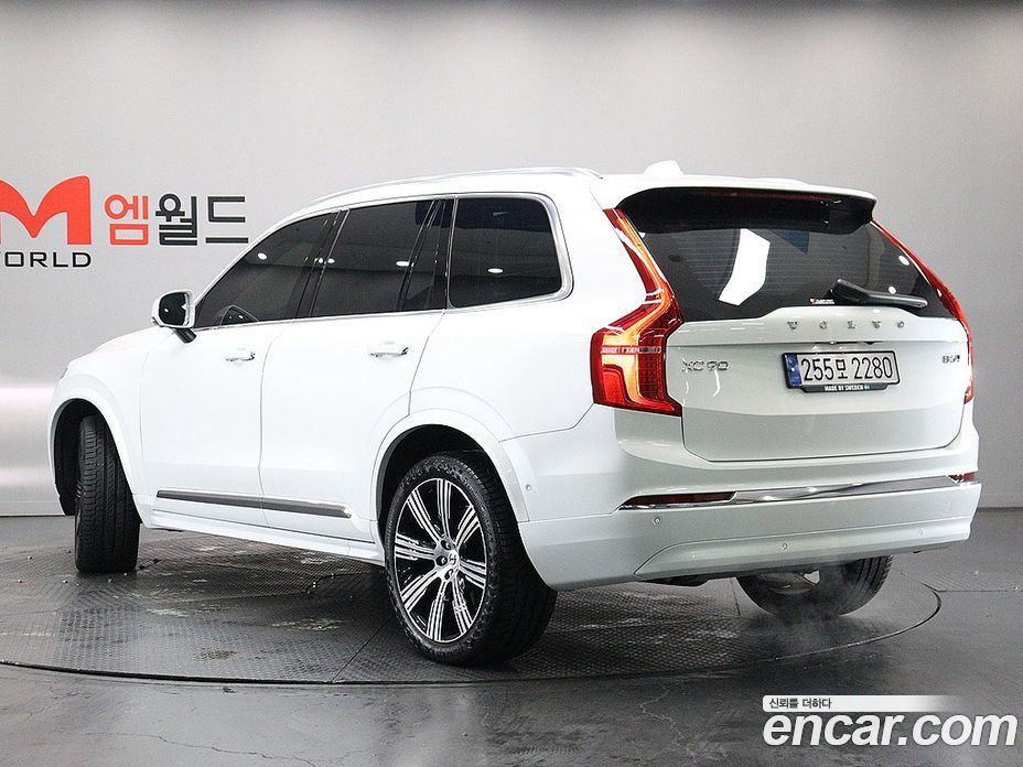 Volvo XC90 2nd Gen фото 2