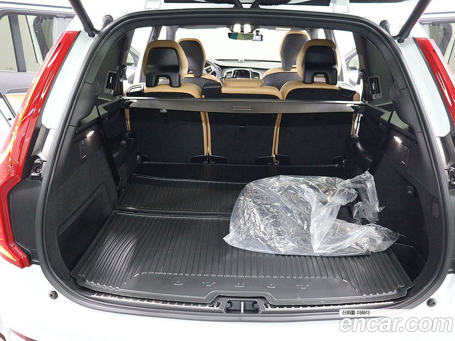 Volvo XC90 2nd Gen фото 5