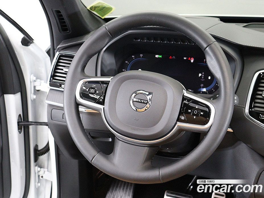 Volvo XC90 2nd Gen фото 14